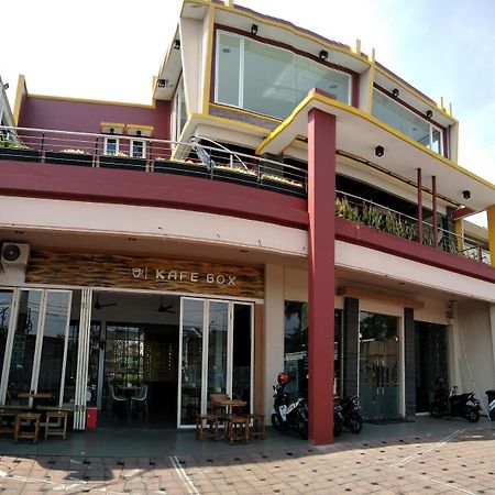 Malang City Boulevard Homestay Εξωτερικό φωτογραφία