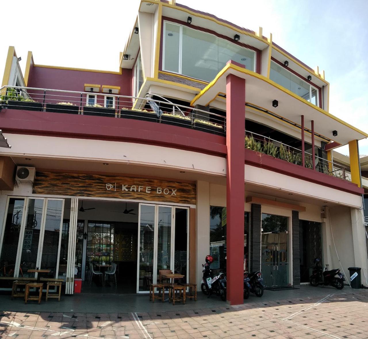 Malang City Boulevard Homestay Εξωτερικό φωτογραφία